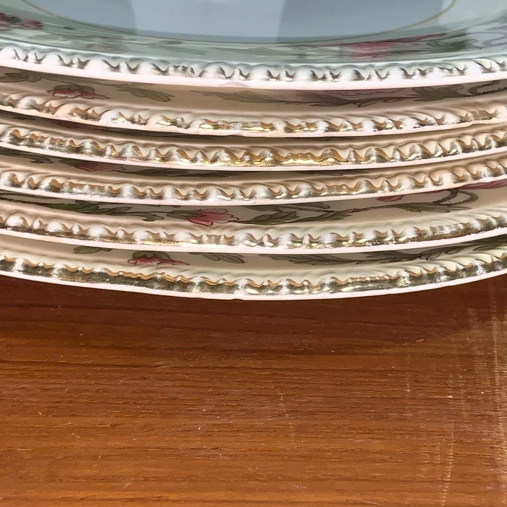 Set of 6 Vintage Plates Floral w/Gold Rim Cottage Shabby Chic Farmhouse Grandma